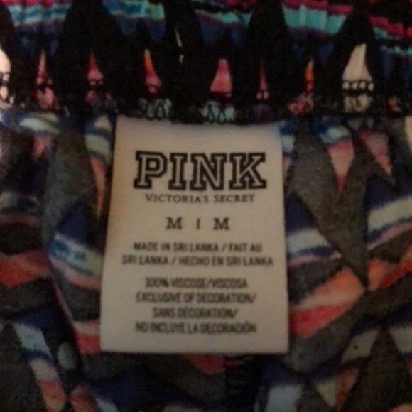 Pink shorts size M - Picture 3 of 3